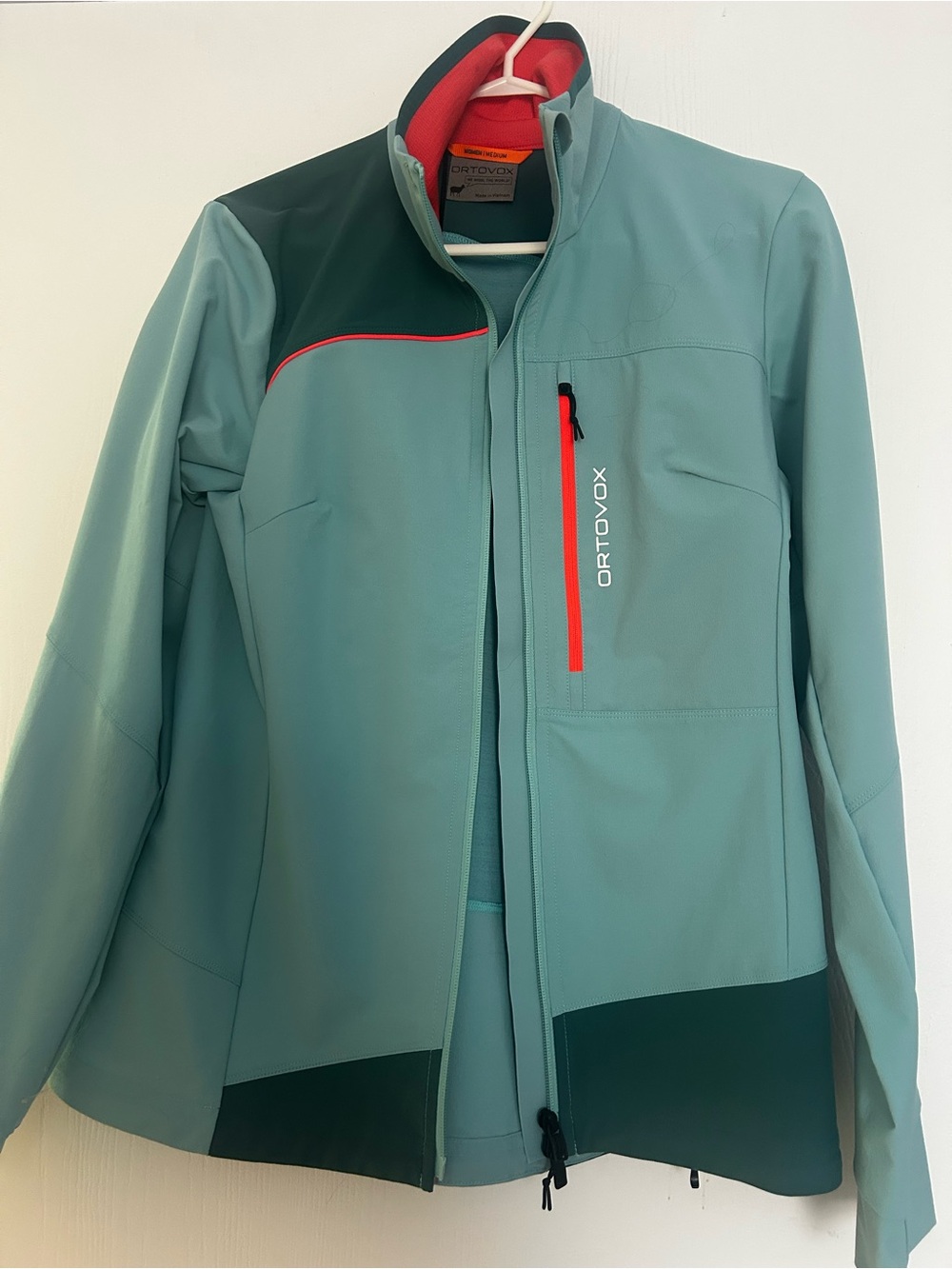ORTOVOX Climbing Jacket ice waterfall sz medium